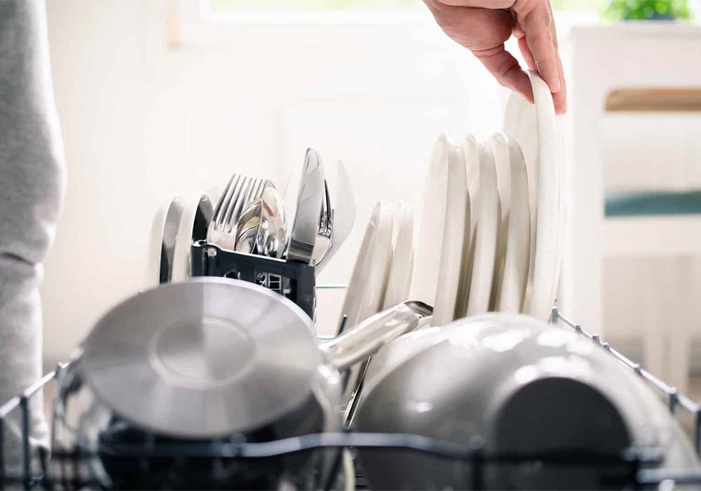 دلیل روشن نشدن ظرفشویی